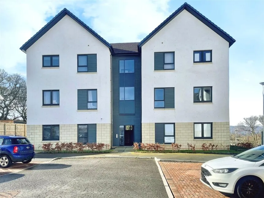 2 bed flat to rent, Atholl Place, Inverness, IV2