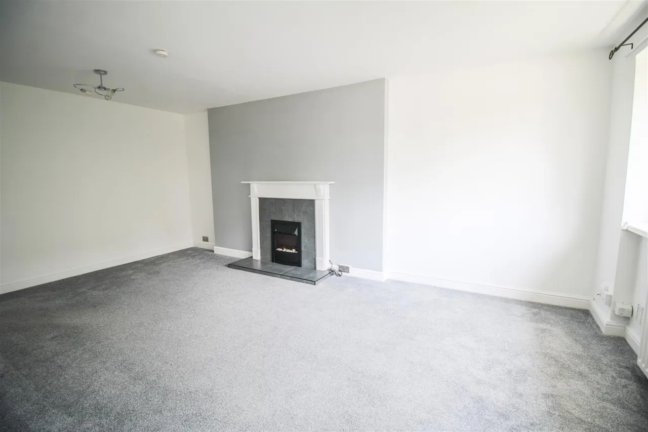 Cloverfield, Harlow, CM18, photo 6
