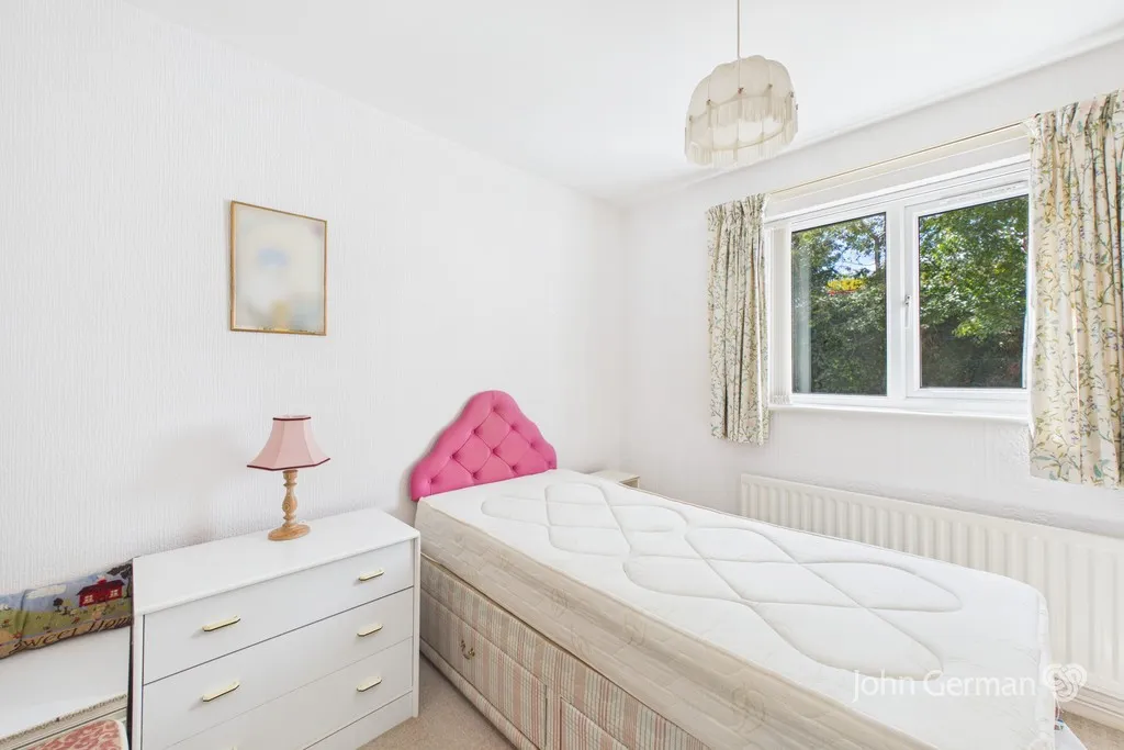 Tamworth Road, Lichfield, photo 10