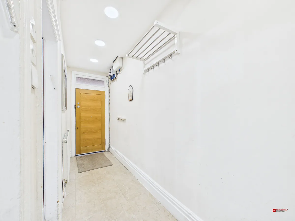 Wellington Street West, Salford, M7, photo 3