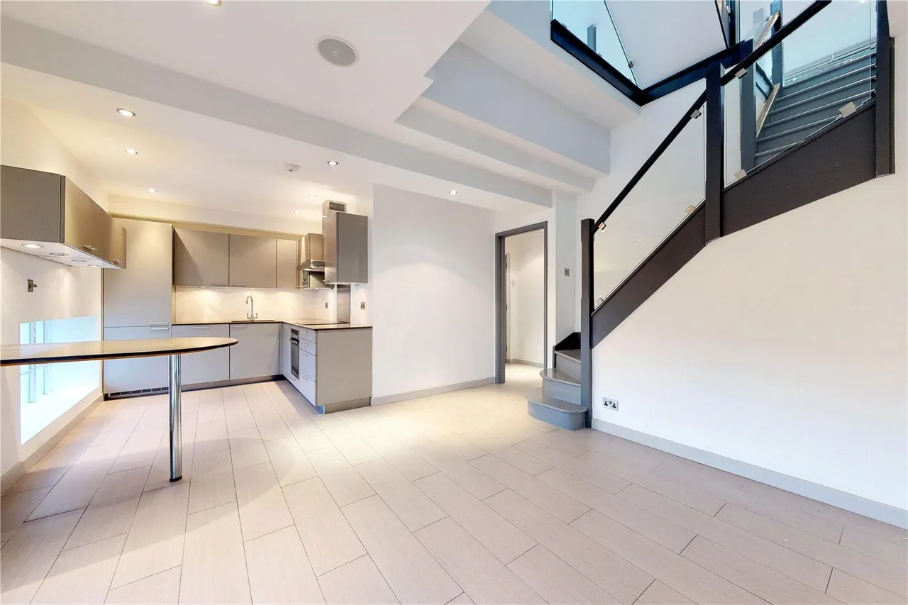Boyd Street, London, E1, photo 21