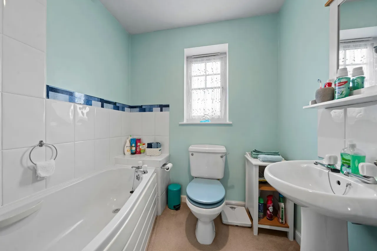 Langton Close, Newton-Le-Willows, Newton-Le-Willows, WA12 9WH, photo 18