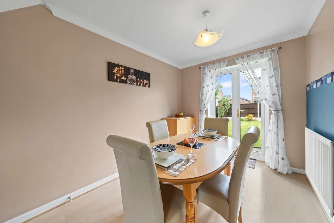 Langton Close, Newton-Le-Willows, Newton-Le-Willows, WA12 9WH, photo 7