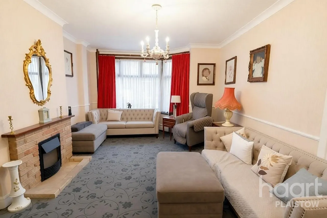 Cumberland Road, London, E13, photo 10