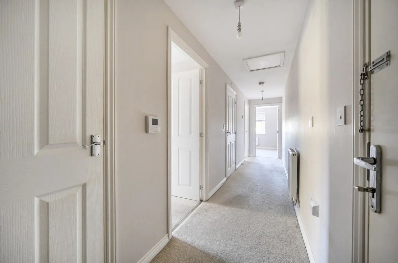 Firecracker Drive, Locks Heath, SO31, photo 14