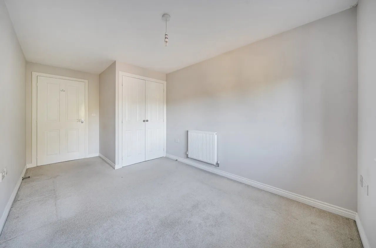 Firecracker Drive, Locks Heath, SO31, photo 11