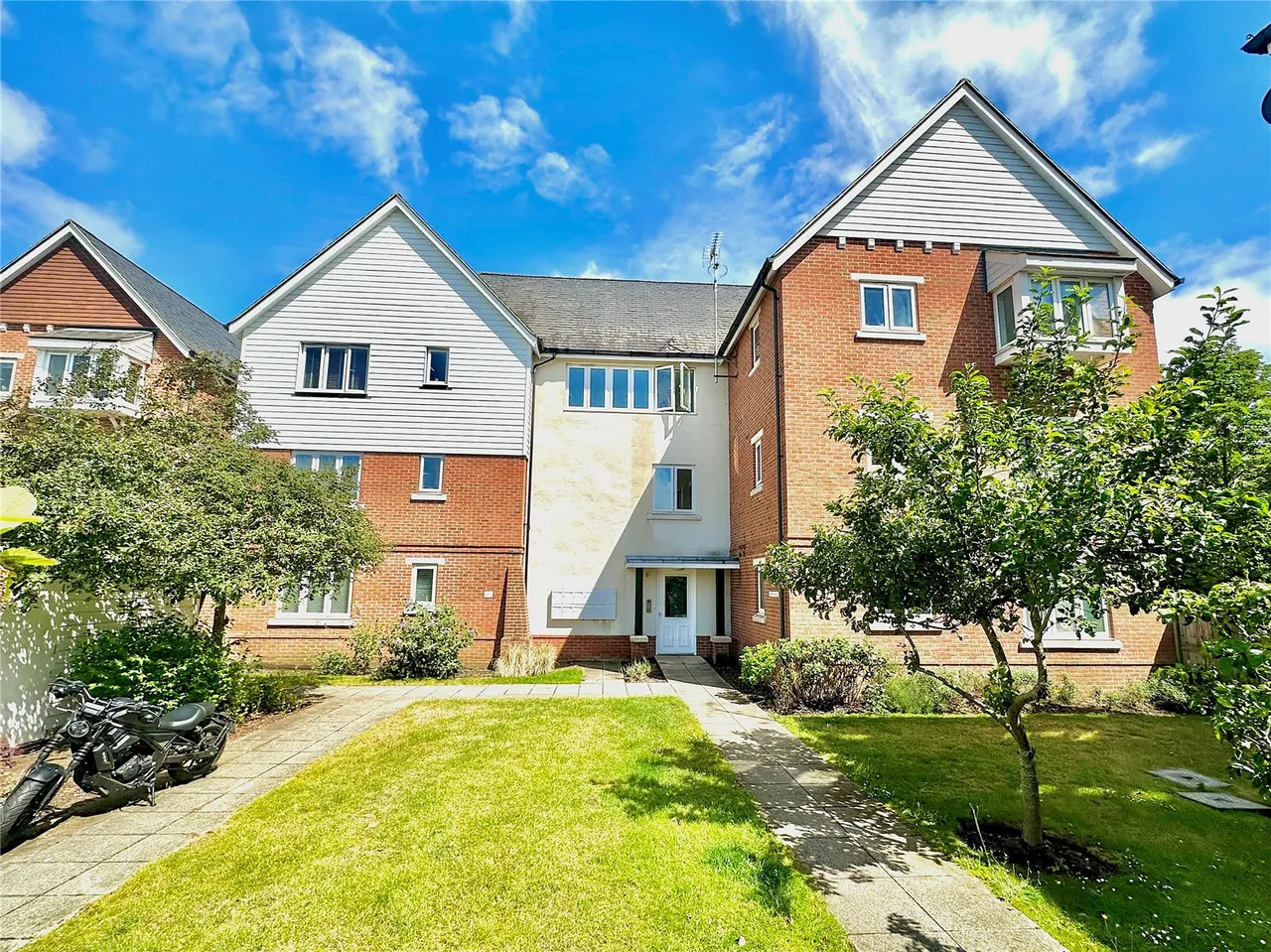 1 bed flat for sale — Alder Court, Fleet, Hampshire, GU51 5AQ
