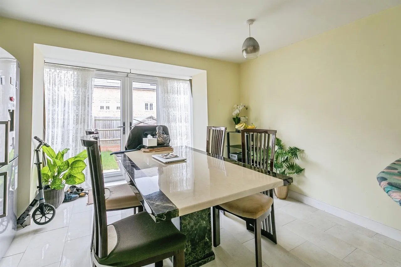 Gumcester Way, Huntingdon, PE29, photo 4