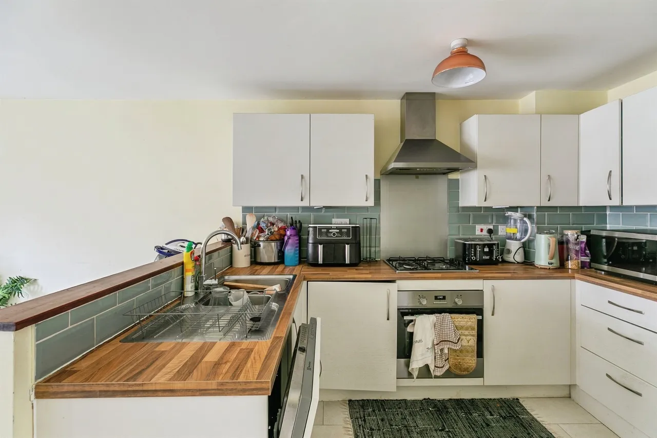 Gumcester Way, Huntingdon, PE29, photo 3