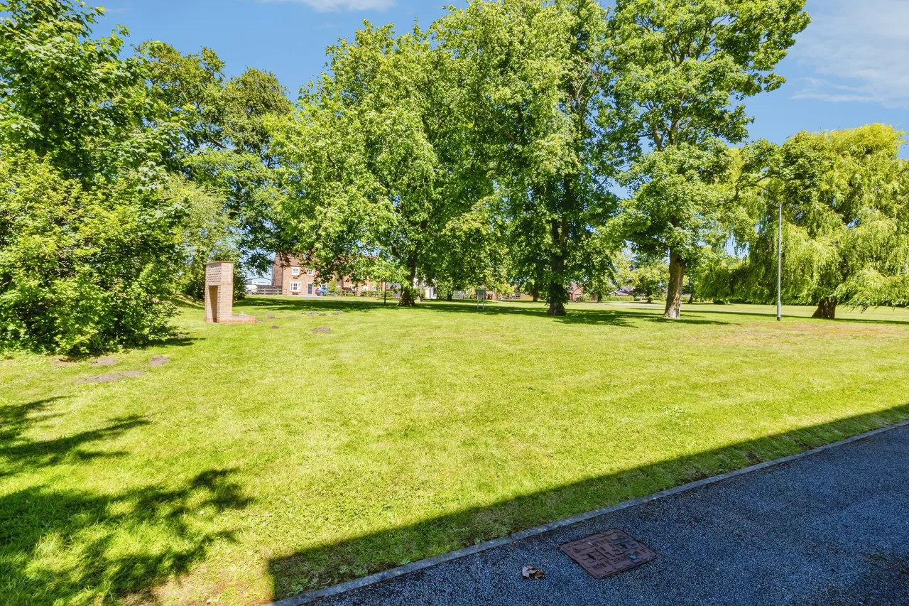 Tiberius Walk, Caistor, LN7, photo 15