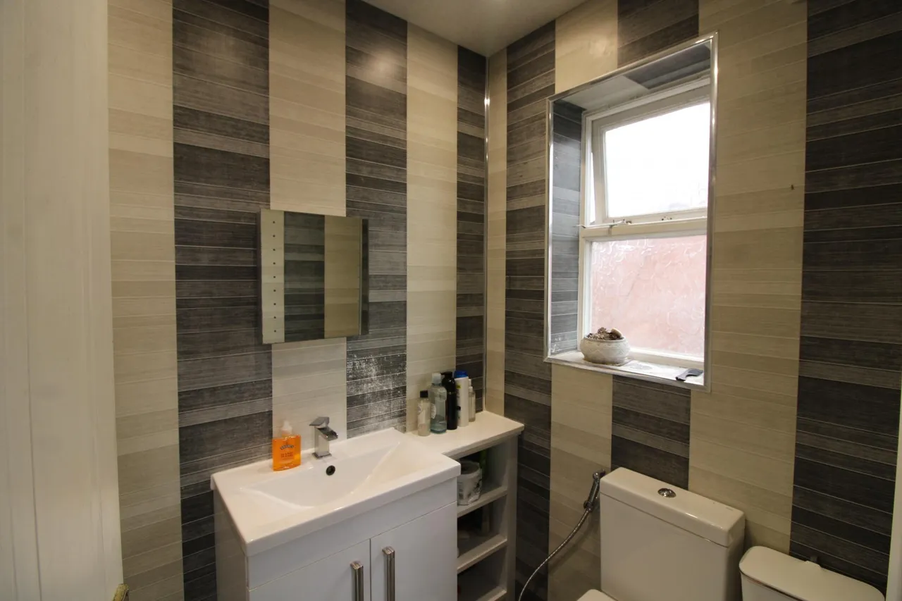 Dahlia Close, Darwen, BB3, photo 16