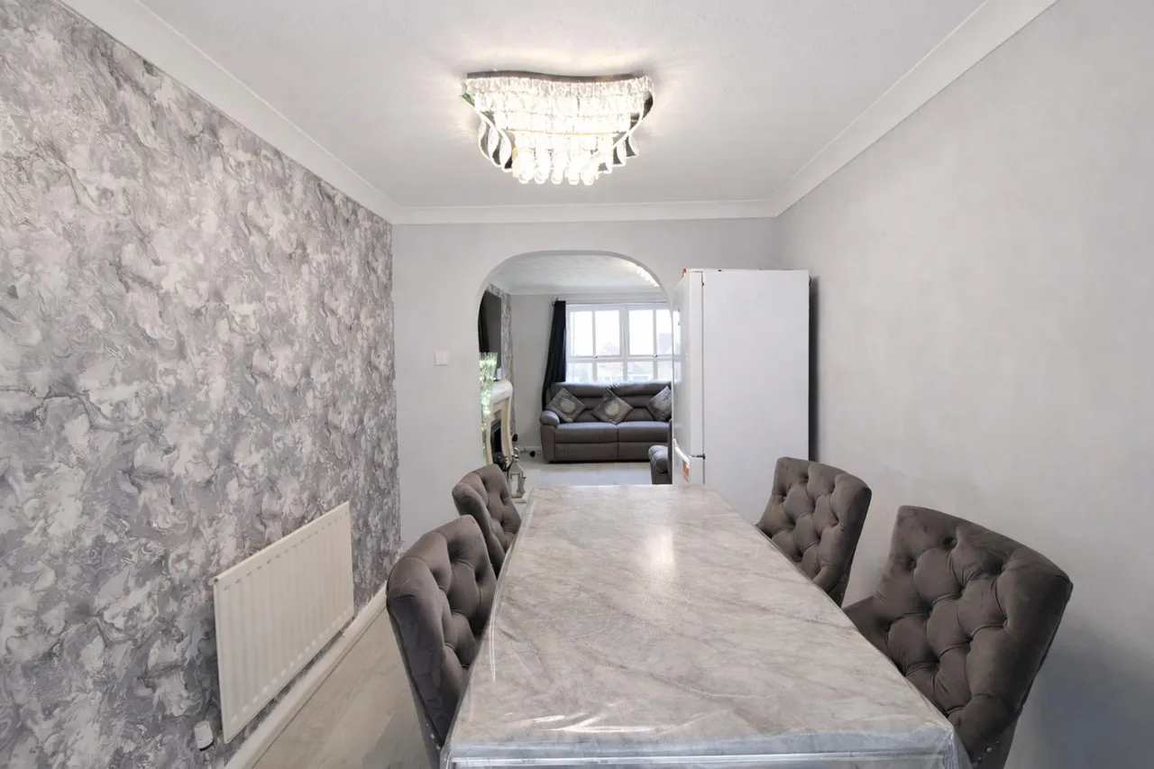 Dahlia Close, Darwen, BB3, photo 7