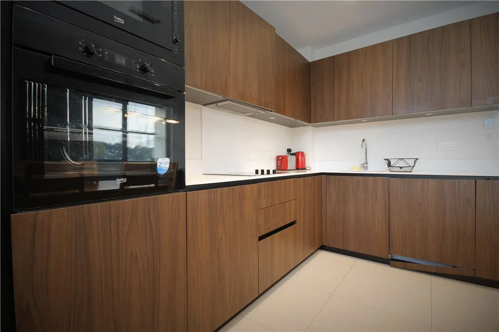 Manhattan Business Park, West Gate, W5, photo 3
