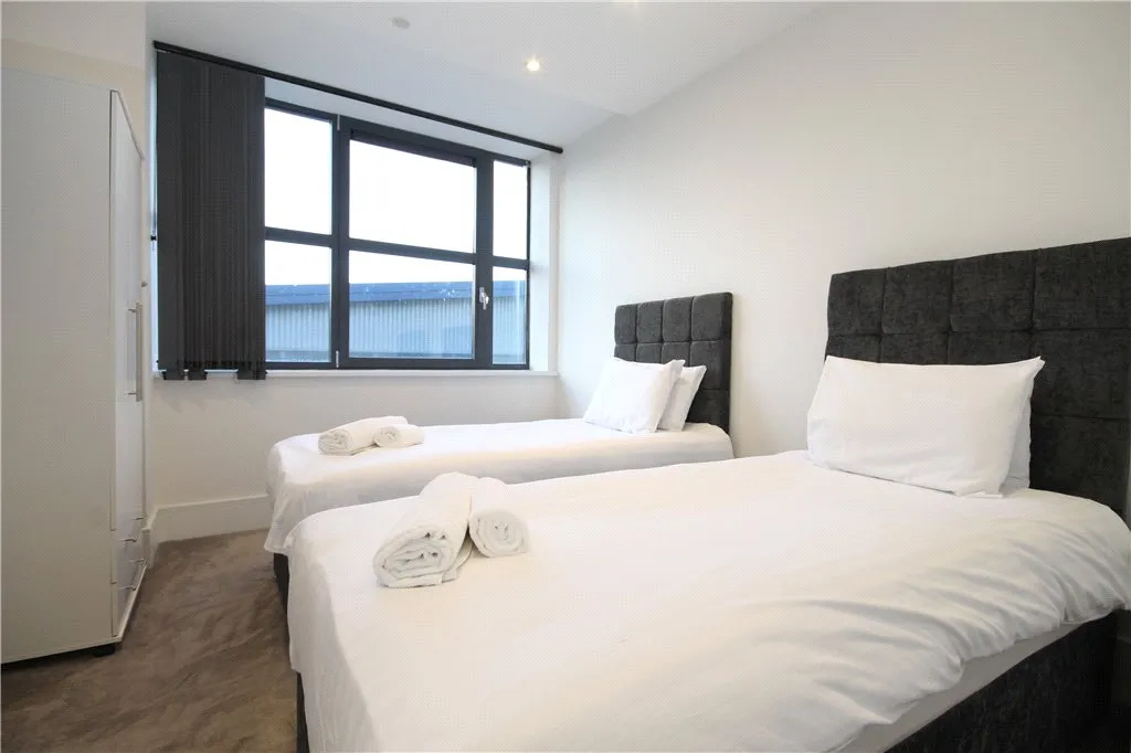 Manhattan Business Park, West Gate, W5, photo 4