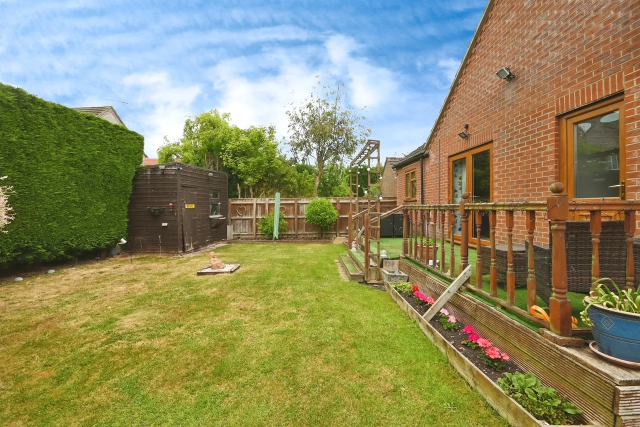 Front Road, Wisbech, PE13, photo 19