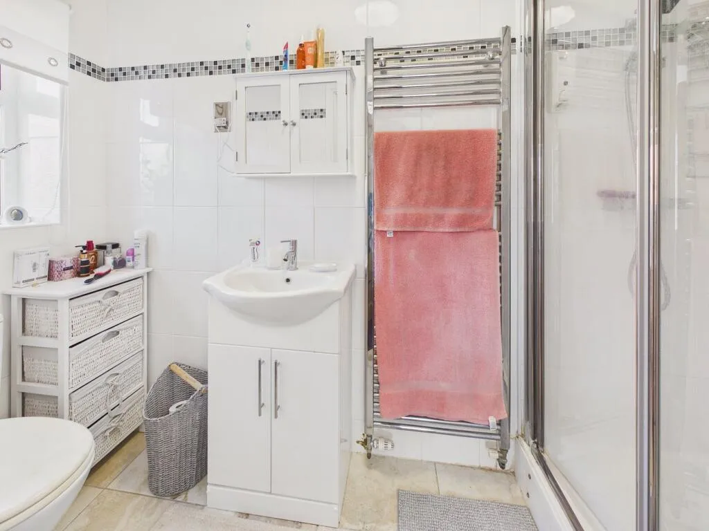 Front Road, Wisbech, PE13, photo 9
