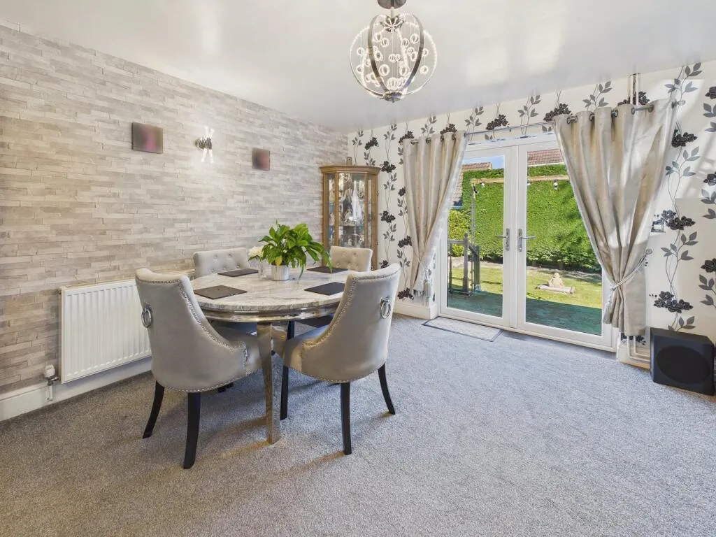 Front Road, Wisbech, PE13, photo 3