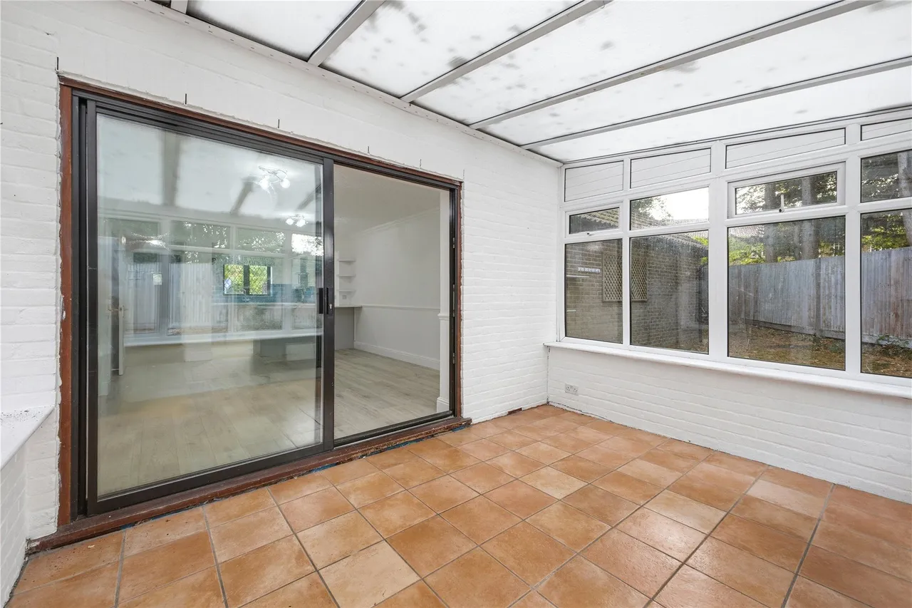 Cottesloe Close, Bisley, GU24, photo 7