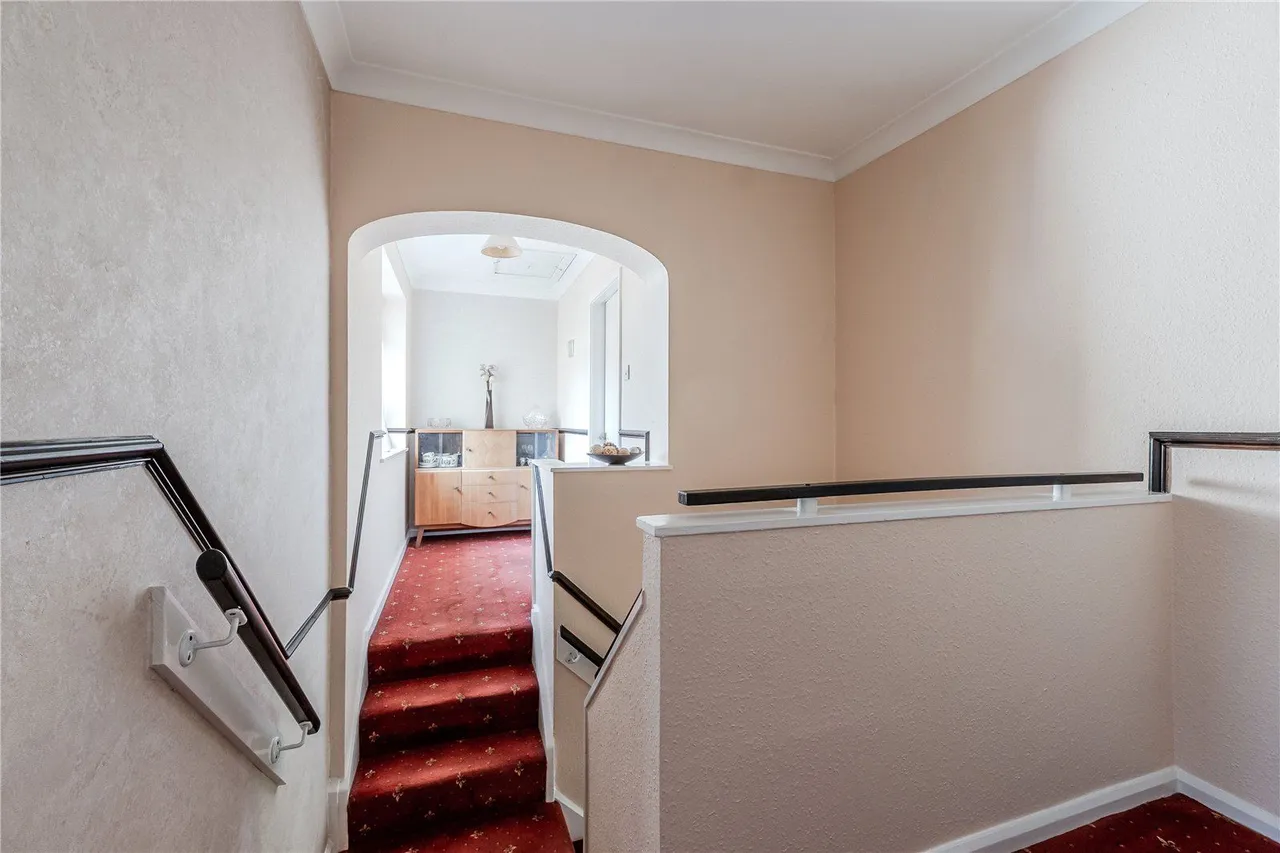 Woodhall Park Avenue, Stanningley, LS28, photo 12