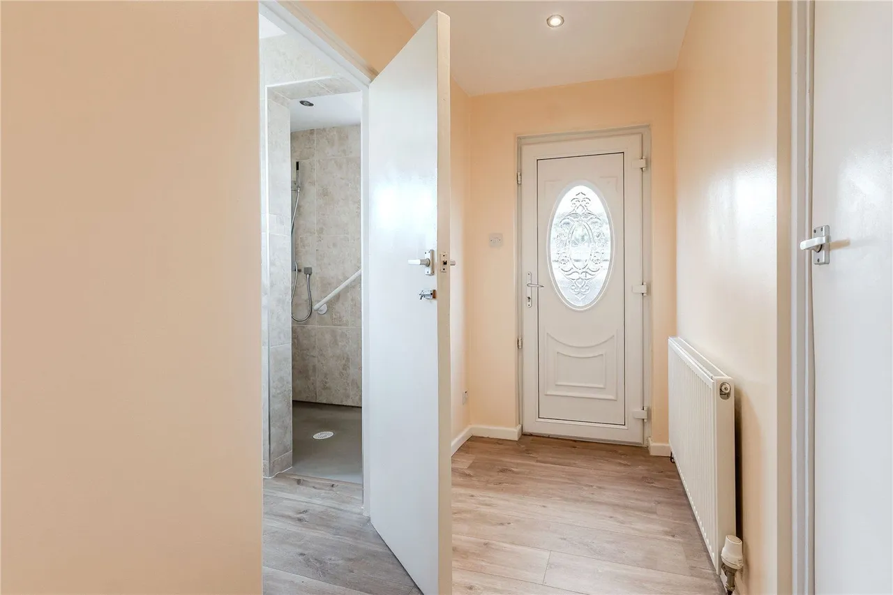 Woodhall Park Avenue, Stanningley, LS28, photo 7