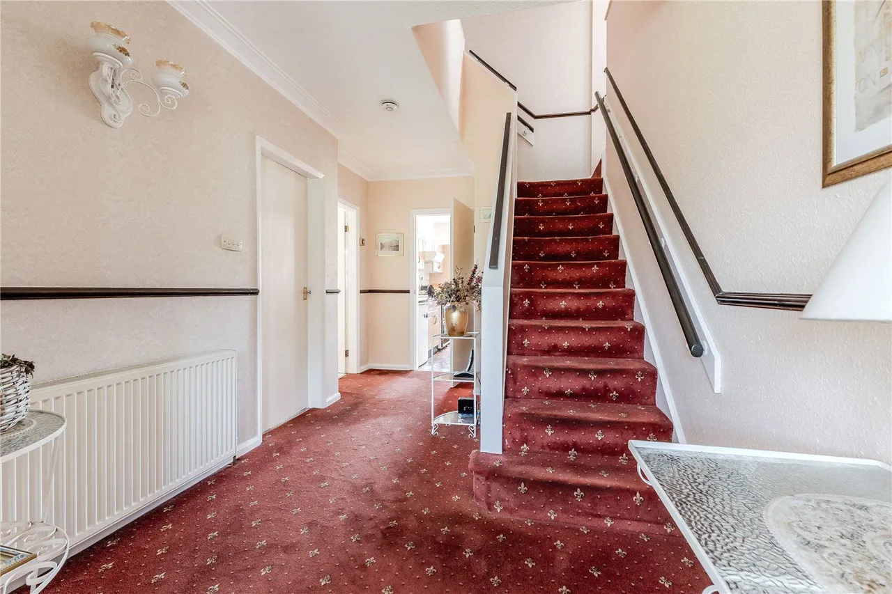 Woodhall Park Avenue, Stanningley, LS28, photo 11