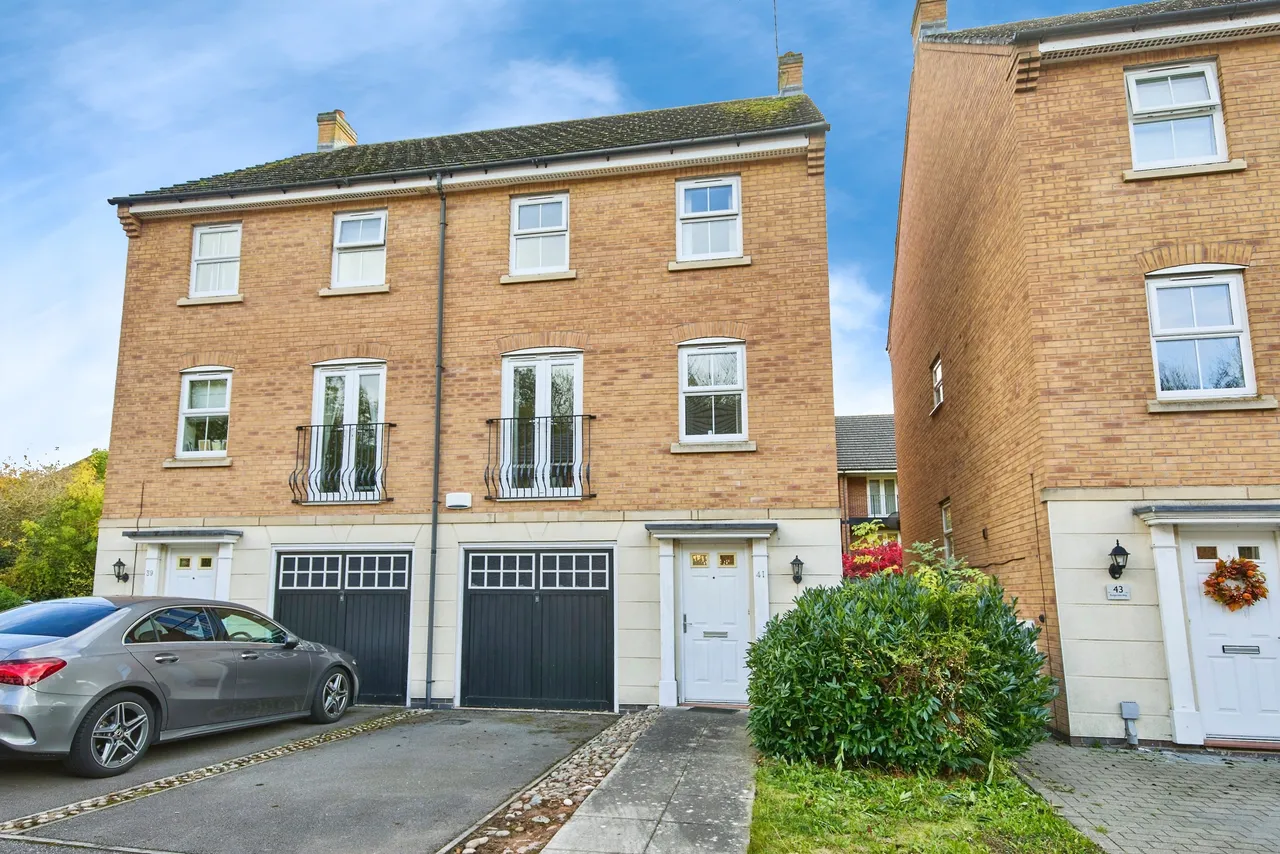 4 bed house for sale, Badgerdale Way, Derby, DE23