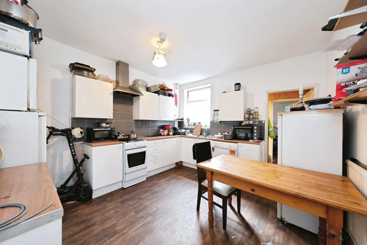 Myrtle Avenue, Nottingham, NG7, photo 2
