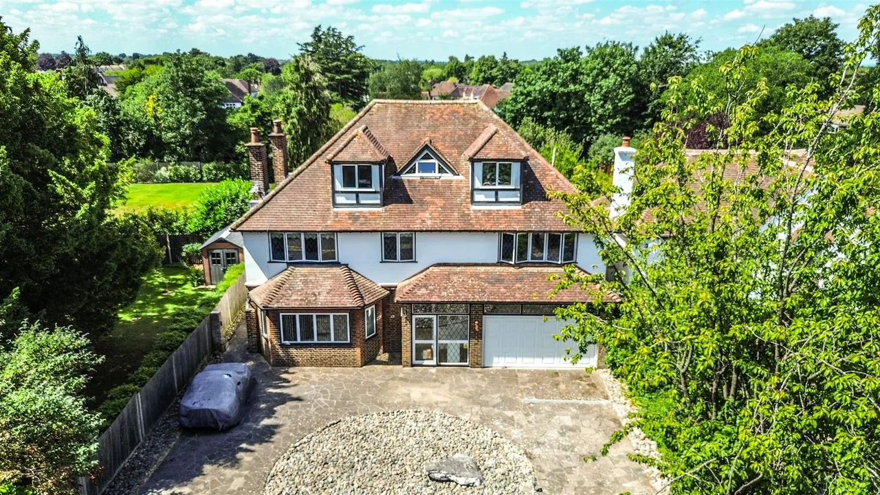 7 bed house for sale — Champneys Close, Cheam, Surrey, SM2 7AL