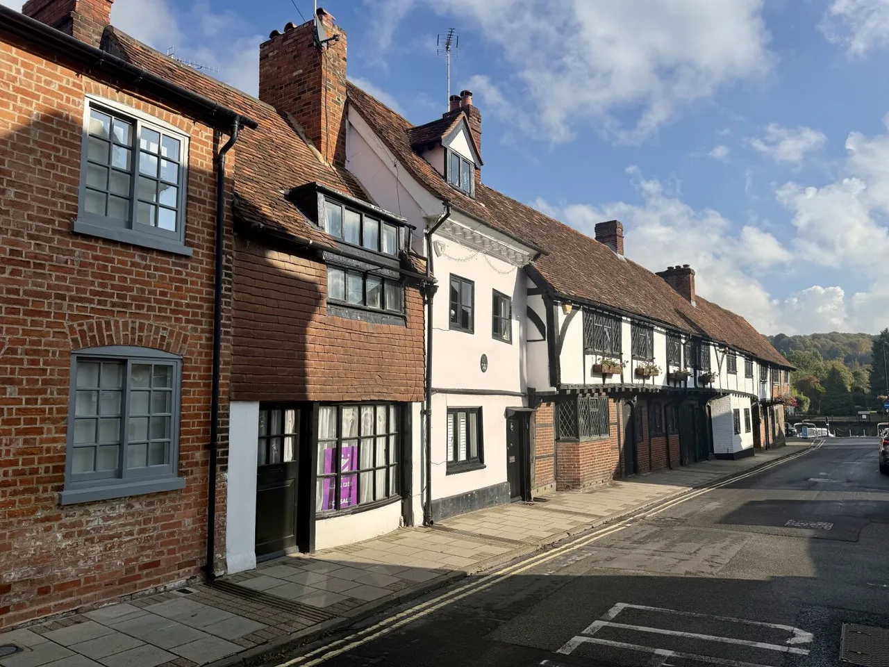 2 bed house for sale, Friday Street, Henley-On-Thames, RG9