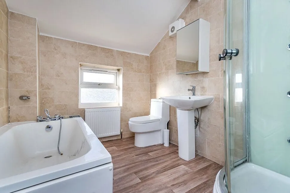 Bolton Road, Worsley, Greater Manchester, M28, photo 5