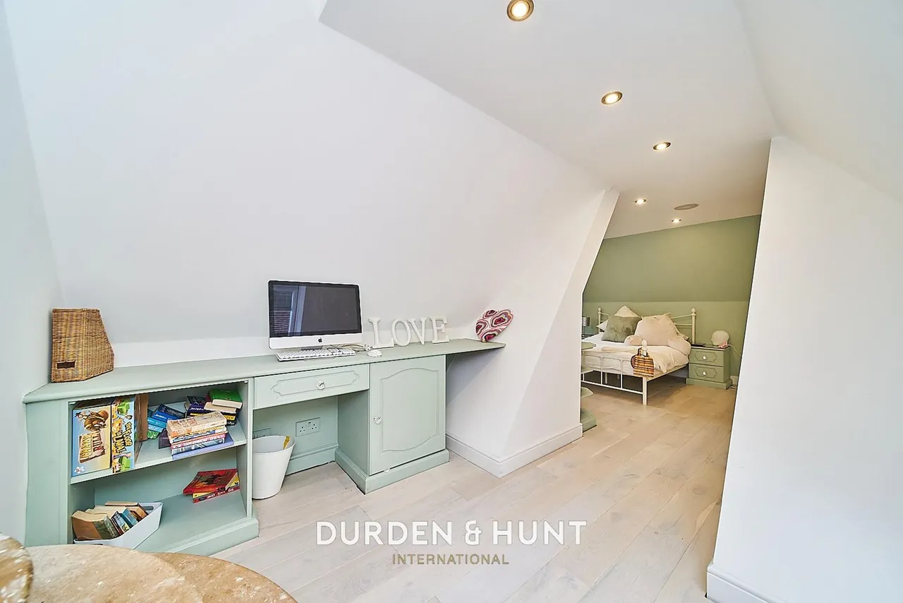 Nursery Road, Loughton, IG10, photo 30