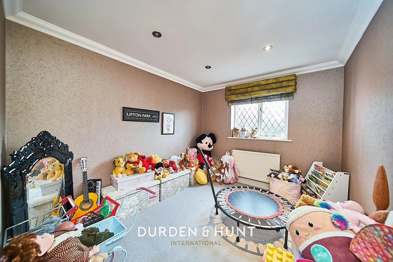 Nursery Road, Loughton, IG10, photo 38