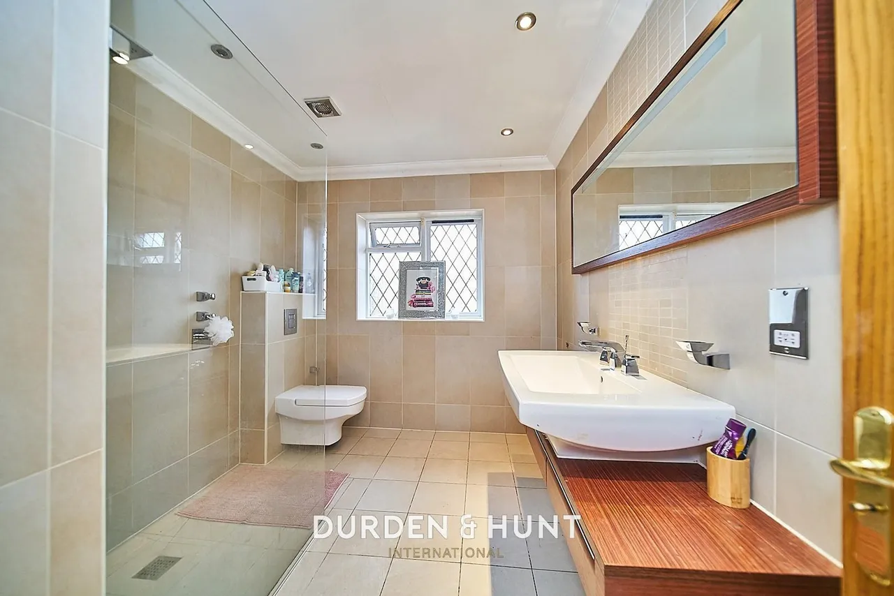 Nursery Road, Loughton, IG10, photo 39