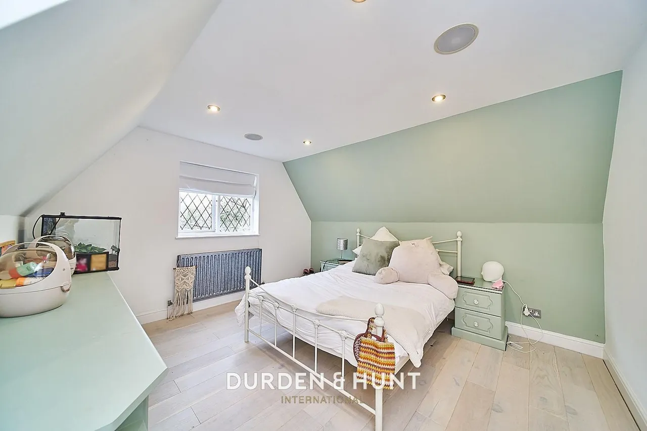 Nursery Road, Loughton, IG10, photo 31