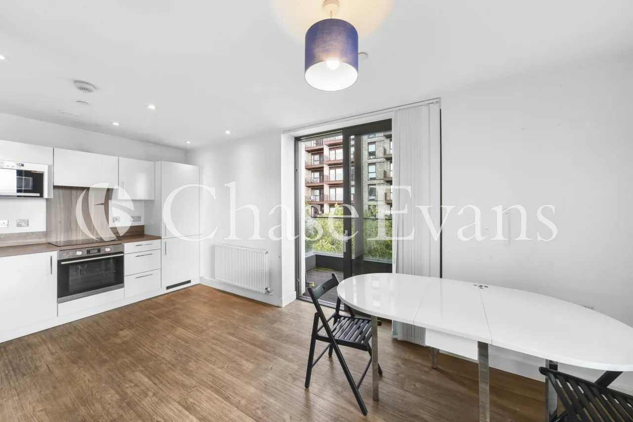 Connaught Heights, 2 Agnes George Walk, Royal Docks, London, E16, photo 5