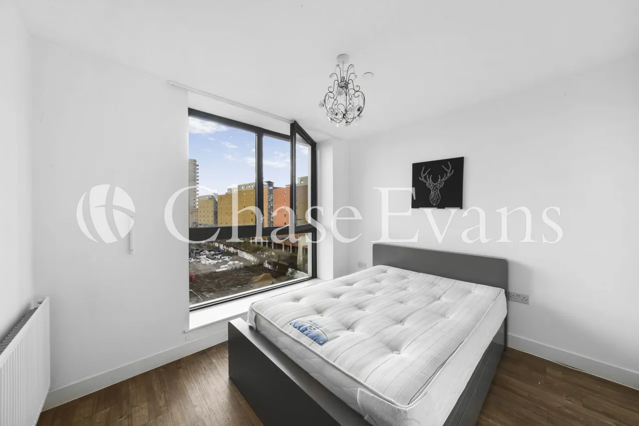 Connaught Heights, 2 Agnes George Walk, Royal Docks, London, E16, photo 6