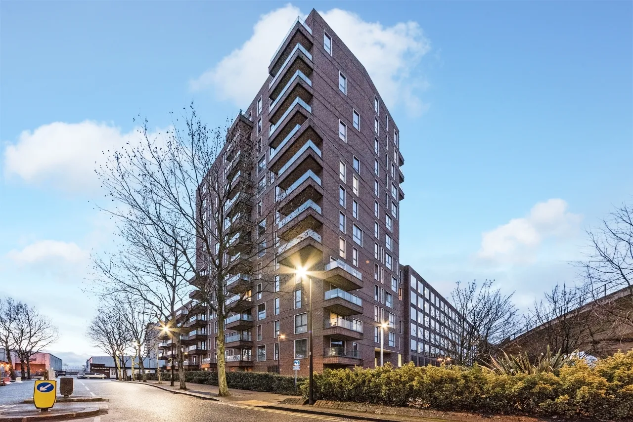 Connaught Heights, 2 Agnes George Walk, Royal Docks, London, E16, photo 11