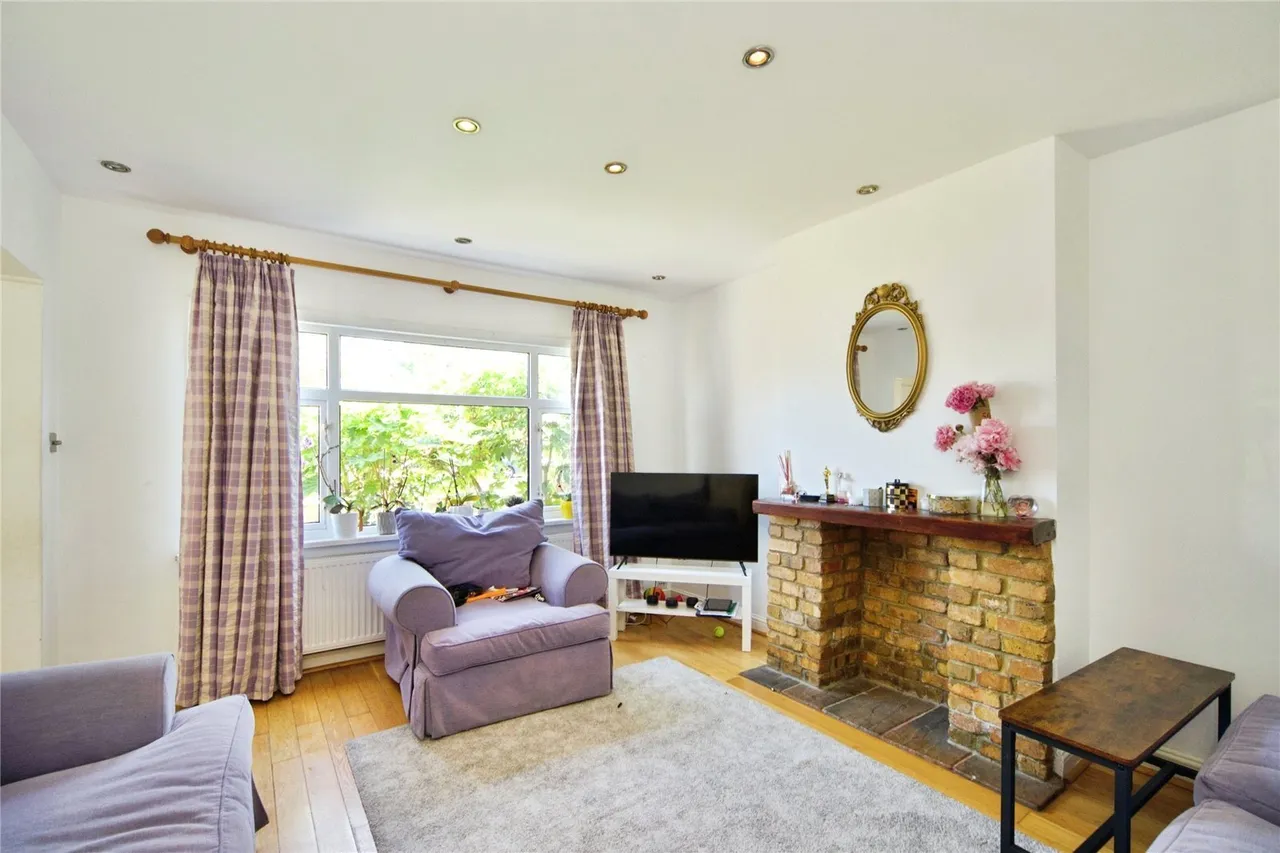 Clitterhouse Road, London, NW2, photo 4