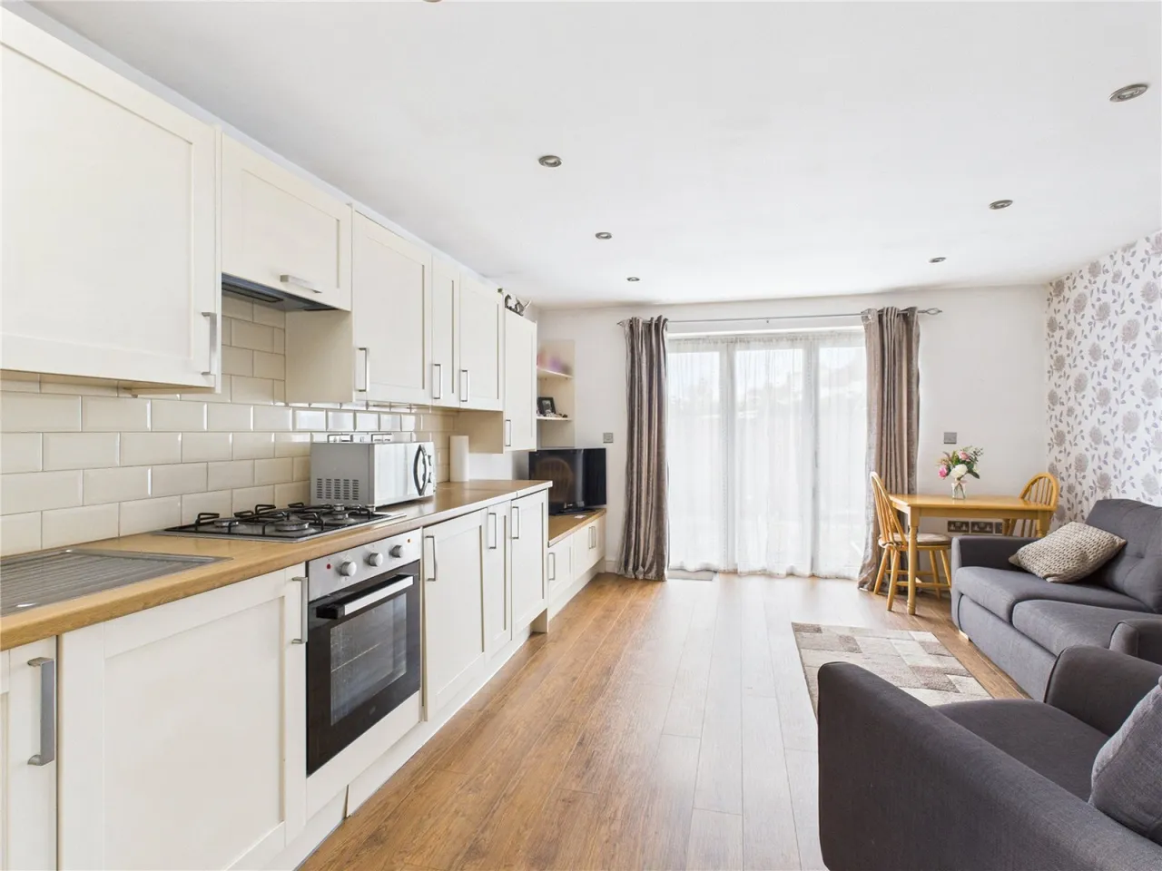 Two Mile Hill Road, Kingswood, BS15, photo 3