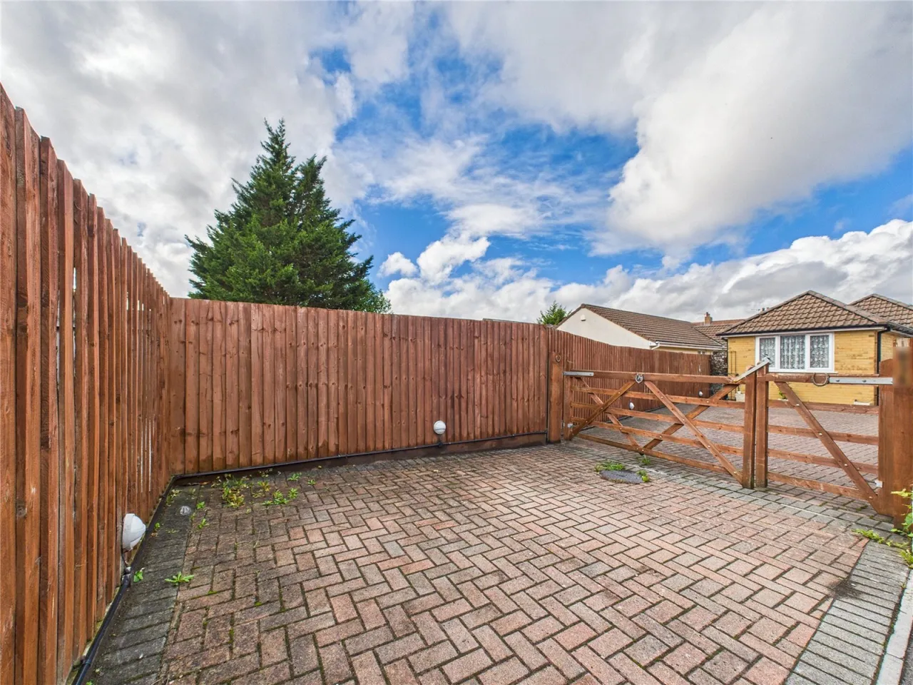 Two Mile Hill Road, Kingswood, BS15, photo 10