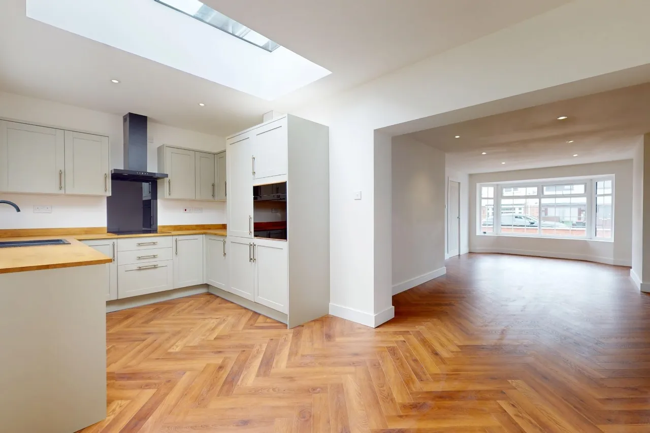 Preston Grove, Trench, Telford TF2 7DD, photo 2