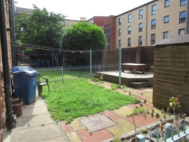 Dumbarton Road, Partick, G11, photo 9
