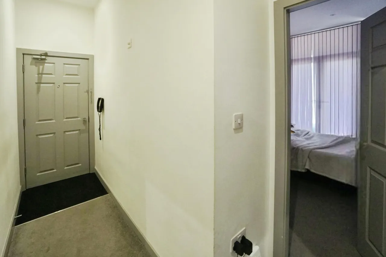 Dudley Road, Brierley Hill, DY5, photo 7