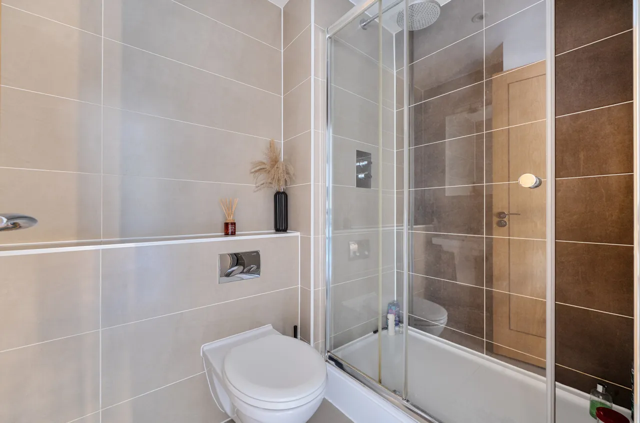 Wiltshire Road, Wokingham, Berkshire, RG40 1EP, photo 15