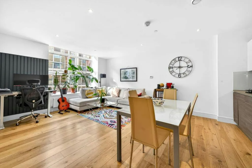 Clapham Road, London, SW9, photo 12