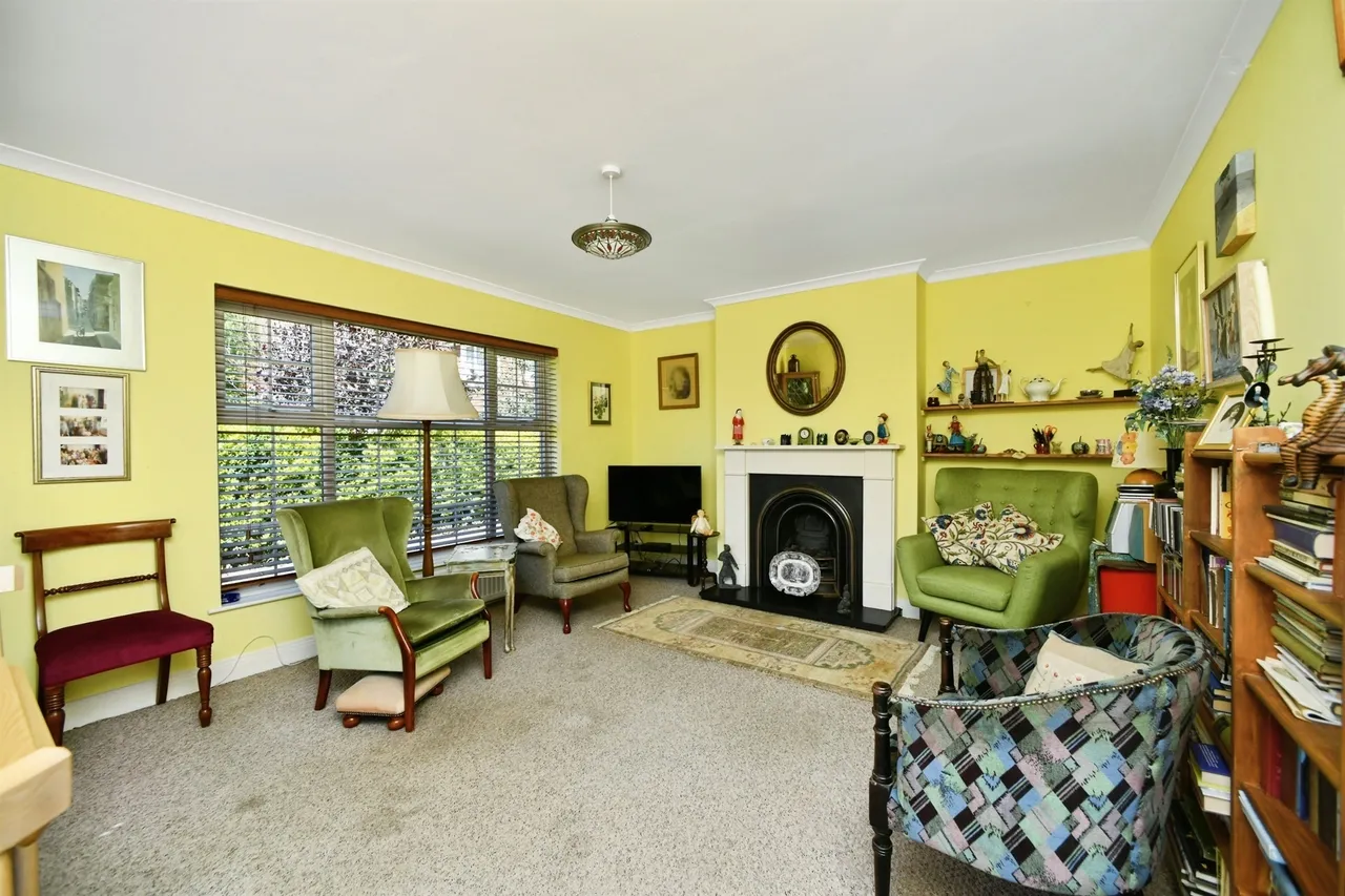 Prince Regents Close, Brighton, BN2, photo 2