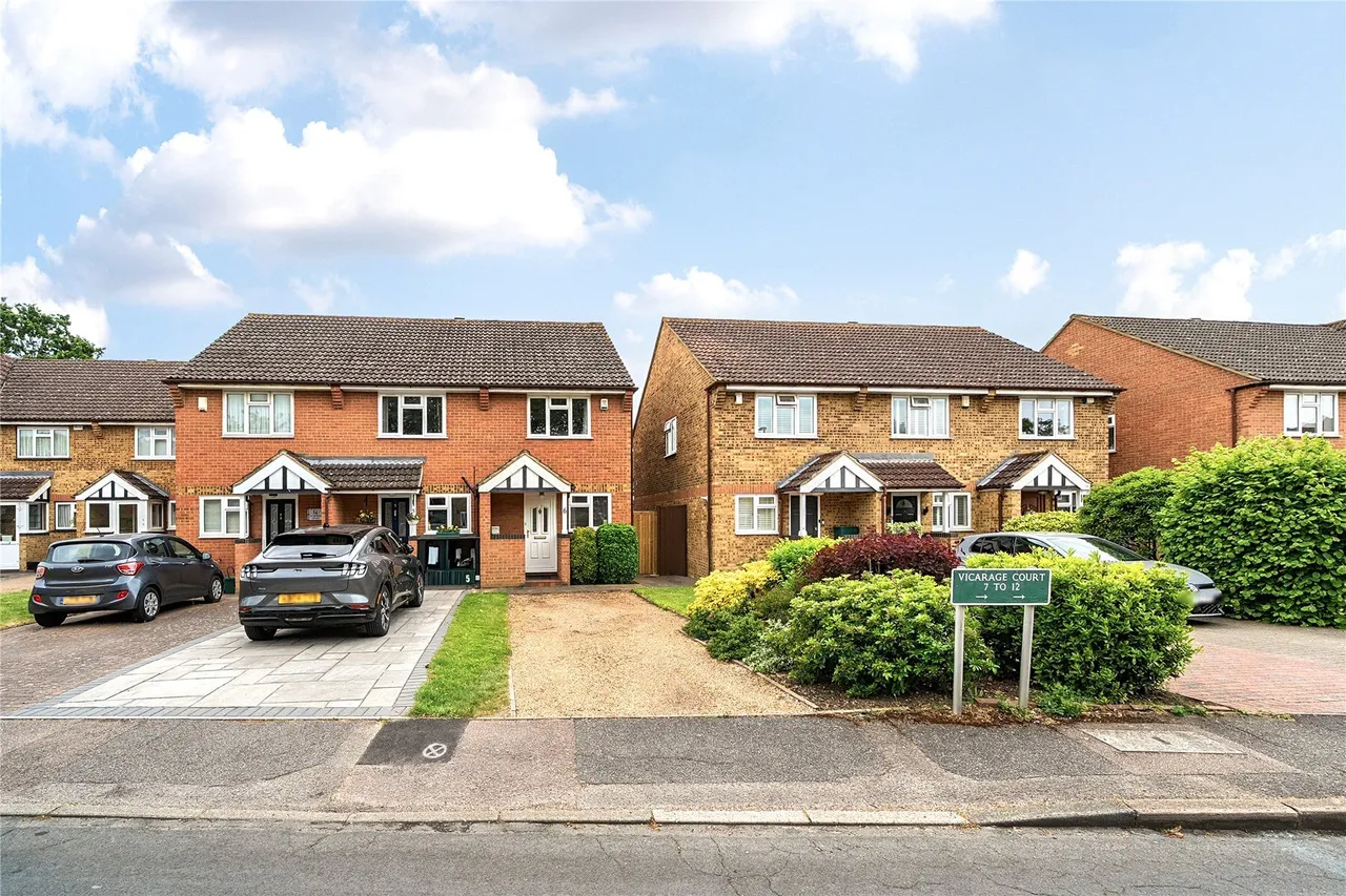 Vicarage Court, Priory Close, Beckenham, BR3, photo 13