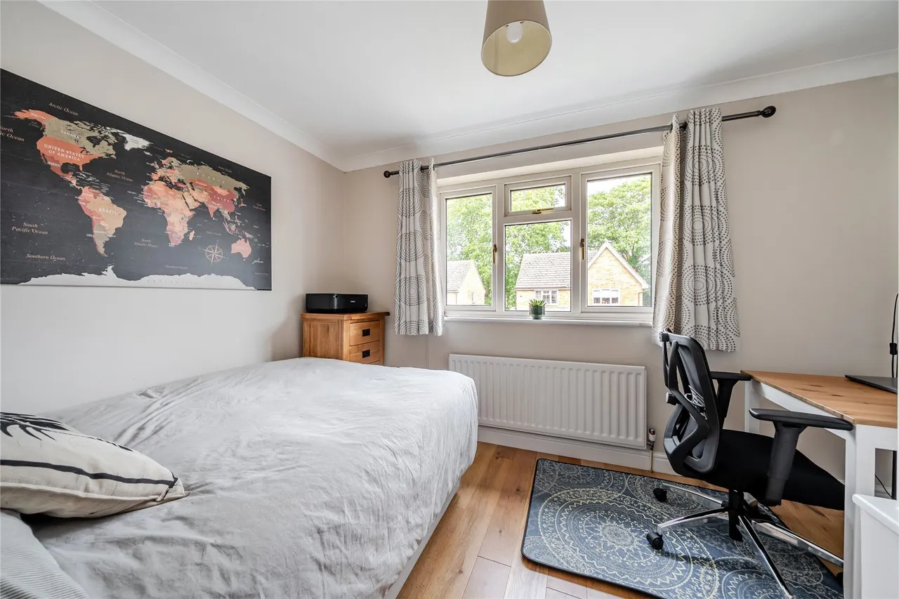 Vicarage Court, Priory Close, Beckenham, BR3, photo 9