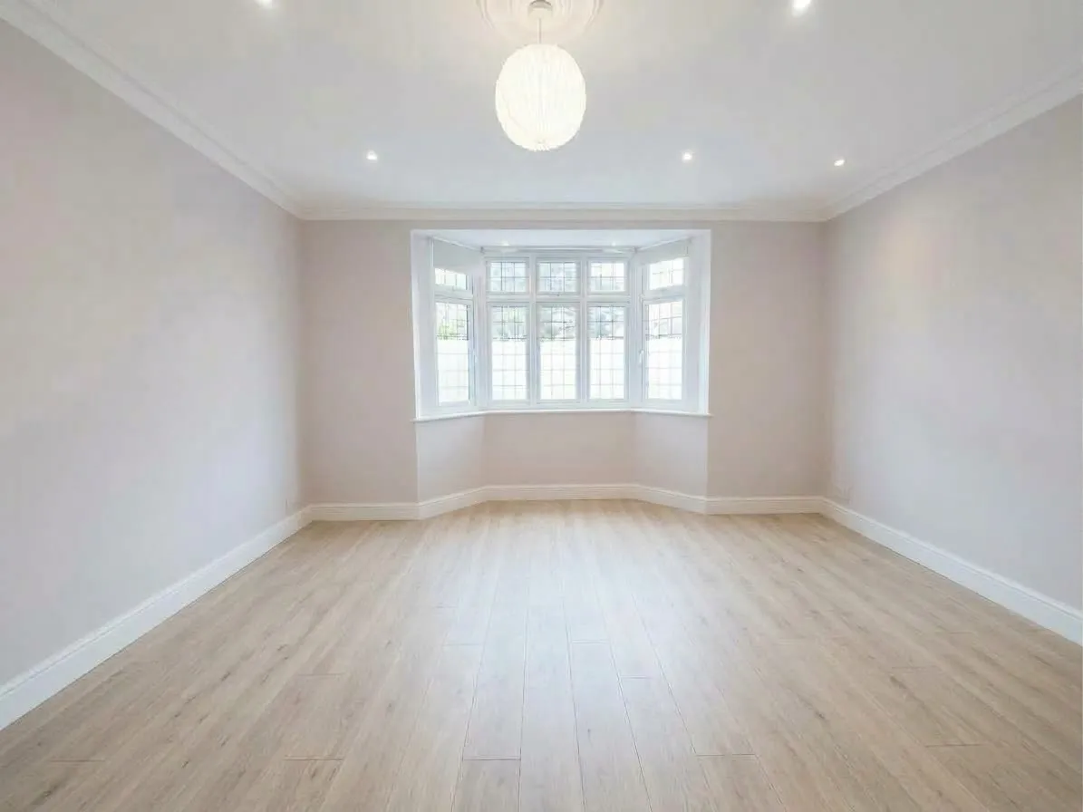 Friars Avenue, N20, photo 4