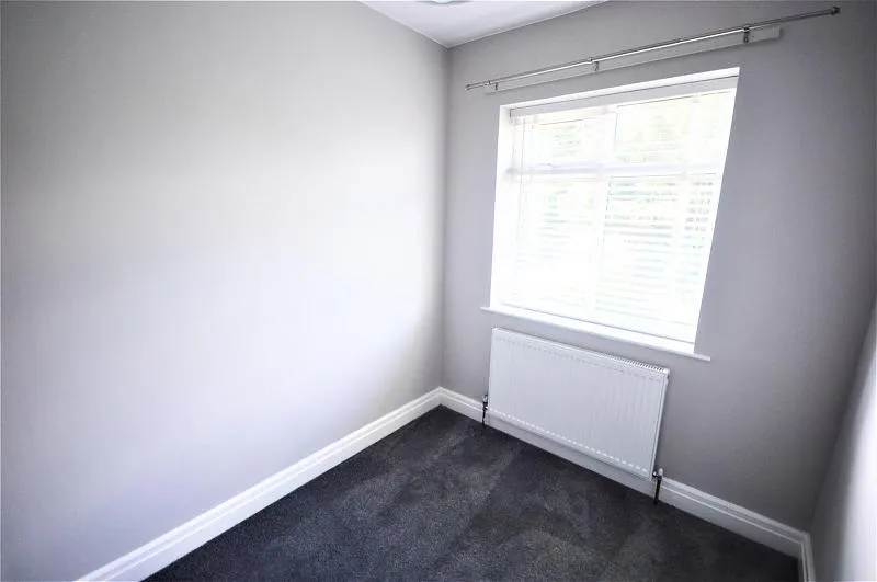 Highfield Avenue, Warrington, photo 10